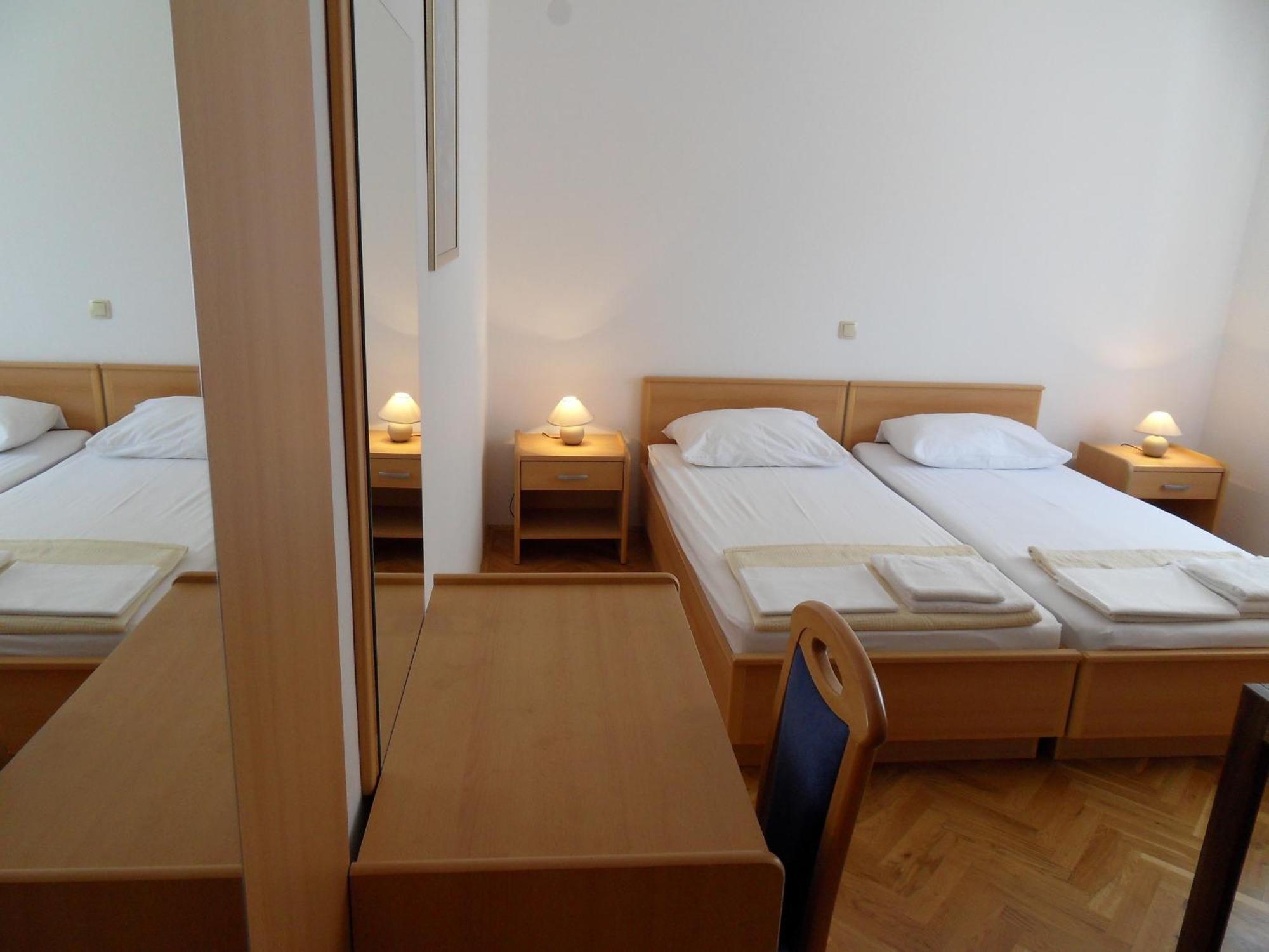 Apartments Petricevic Selce Exterior foto